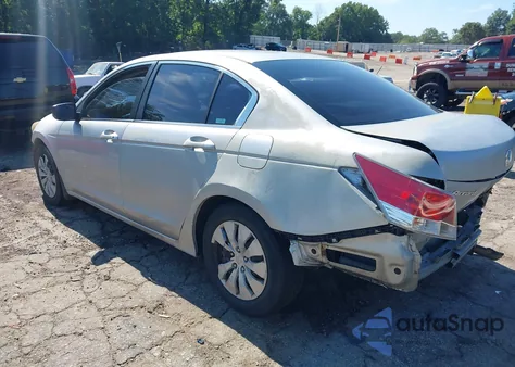 2008 Honda Accord 2.4 Lx z USA, uszkodzony, nr VIN 1HGCP26388A026925